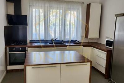 Vila deosebita cu 4 camere  |  Zona Lipovei - 4