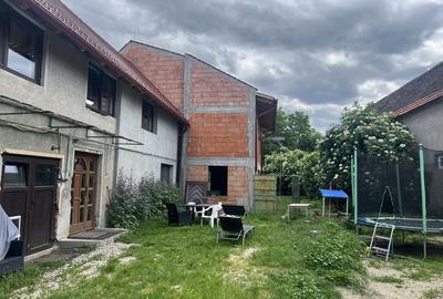 Casă cu 4 camere în Central - 4