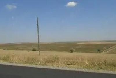 Teren de 9000 mp, în Schela - 1