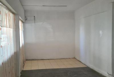 Spațiu comercial, de 156 mp, în Central - 10