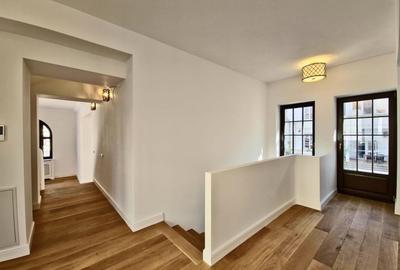 Casă cu 11 camere cu Canalizare în Dorobanți - 12