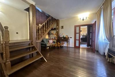 CASA 4 CAMERE | ULTRACENTRALA CU CURTE PRIVATA | ORADEA