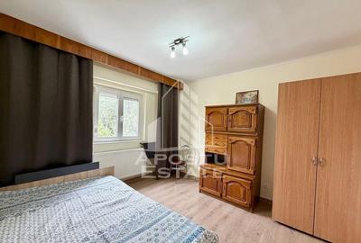 Apartament 3 camere, centrala proprie, Decomandat, Olimpi... Apartament 3 camere, centrala proprie, Decomandat, Olimpi... - 3