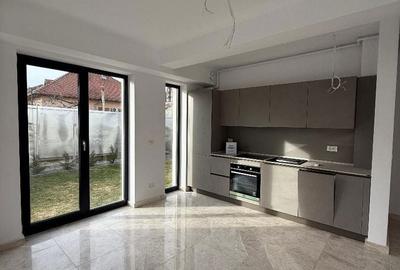 Spațiu comercial, de 50 mp, în Ultracentral - 7