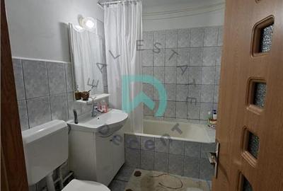Apartament cu 3 camere decomandat în Triaj - 13