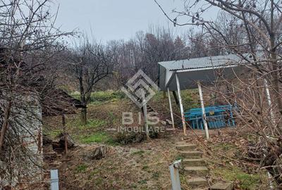 Teren intravilan 1300mp, Zona Valea Ghinzii - 1