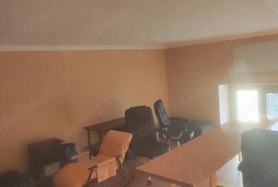 Spațiu comercial, de 80 mp, în Central - 2