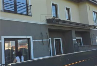 Casă cu 4 camere cu Teren 300 Mp în Aeroport - 2