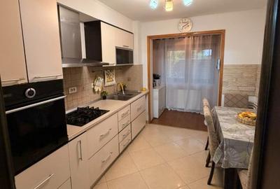 Casă cu 4 camere cu Teren 220 Mp în Sud - 1