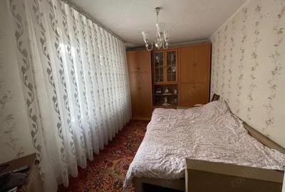 Apartament cu 2 camere decomandat în Dâmbovița - 1