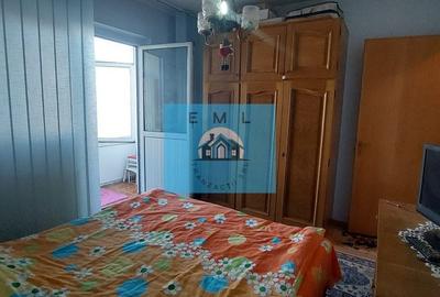 Apartament 3 camere langa Scoala Gimnaziala nr 165 .Al. Slatioara sec4 - 9