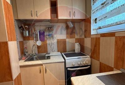 Apartament cu o camera de inchiriat- zona 6 Vanatori - 2