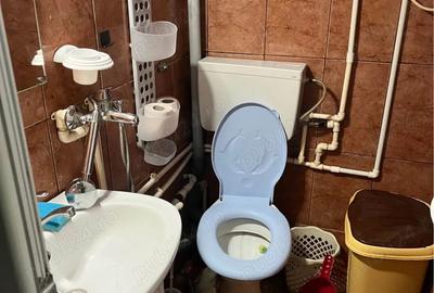 Vand garsoniera 13 mp - 2