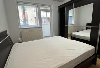 Apartament cu 3 camere semidecomandat, mobilat în Florești - 6