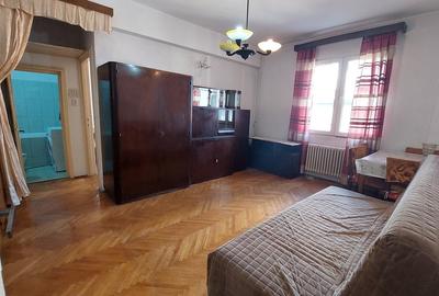 Piata Mihail Kogalniceanu, Cismigiu, 2 camere, etaj 4/6, balcon deschis Piata Mihail Kogalniceanu, Cismigiu, 2 camere, etaj 4/6, balcon deschis - 7