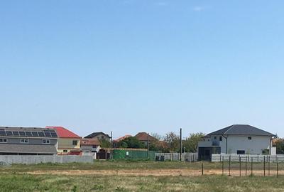 Teren Construcții intravilan de 1000 mp, în Km 5 - 4