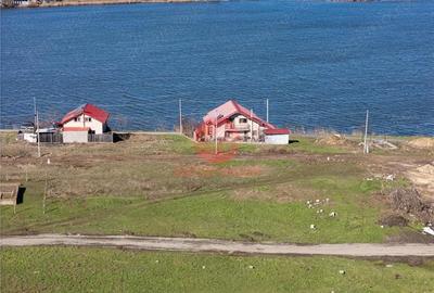 Teren de 2380 mp, în Corbu - 2