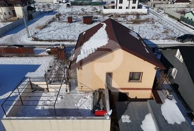 Casă cu 4 camere cu Teren 320 Mp în Berceni - 13