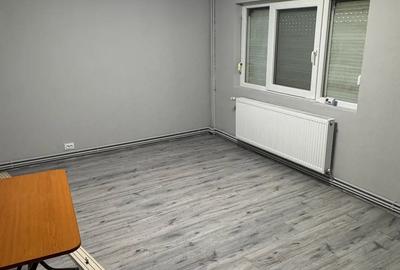 Vand sau inchiriez apartament in zona 300 langa facultatea Aurel Vlaicu - 8