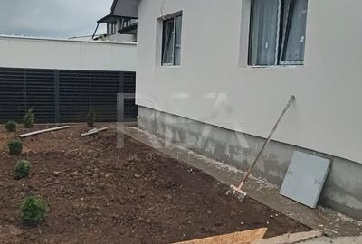 Casă individuală cu 3 camere cu Canalizare în Clinceni - 3