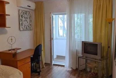 Garsoniera 1 decembrie-metrou 5 minute - 5