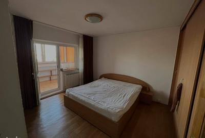 Eroii Revolutiei-Cornetului-Apartament de 3 camere cu centrala termica proprie - 12