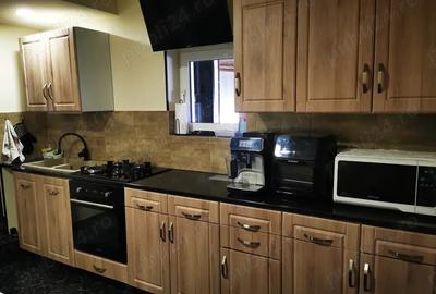 Casă cu 4 camere cu Teren 567 Mp în Central