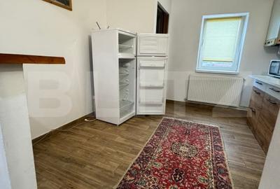 Apartament cu 3 camere, zona Dumbrava - 10