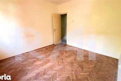 Apartament cu 4 camere decomandat în Rovine - 4