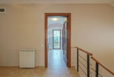 Comision 0 %! Casa de vanzare in zona Noua, Brasov! - 20