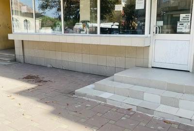 Inchiriez spa?iu central - 5