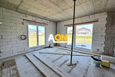 Casă individuală cu 3 camere cu Canalizare în Micești - 15