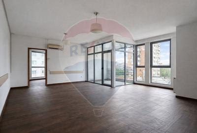 Birou, de 92 mp, în Central - 1