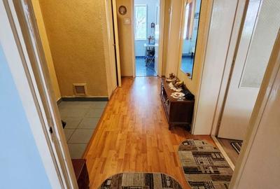 Apartament cu 3 camere decomandat în Republicii - 1
