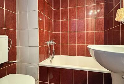 Apartament cu 2 camere semidecomandat, mobilat în P-ța Unirii - 5