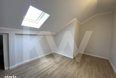 Apartament cu 3 camere decomandat în Cristian - 2
