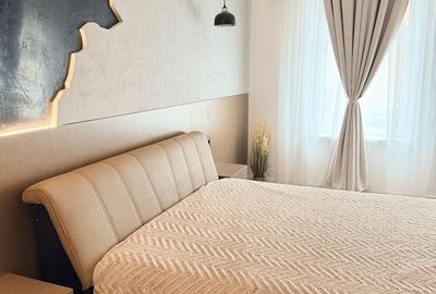 Casă cu 4 camere cu Teren 20 Mp în Central - 1