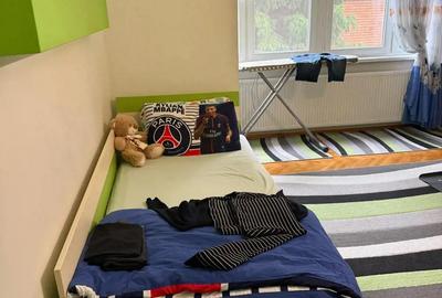 Apartament cu 4 camere decomandat în Funcționarilor - 2