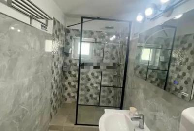 Apartament cu 3 camere decomandat în Sebastian - 9