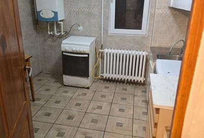 Apartament cu 2 camere decomandat în Galata - 2