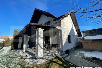 Casă cu 4 camere cu Teren 700 Mp în Ițcani