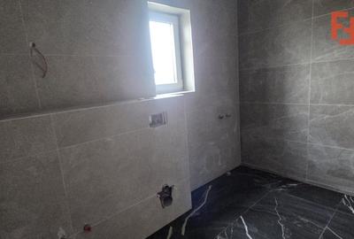 Duplex cu 4 camere cu Canalizare în Moșnița Nouă - 13