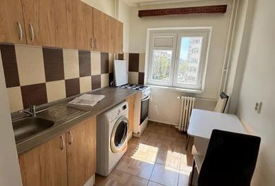 Garsonieră decomandată în Rahova