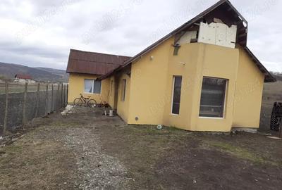 Casa de vanzare - 2