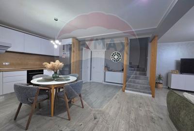 Casă cu 3 camere cu Teren 388 Mp în Central - 4