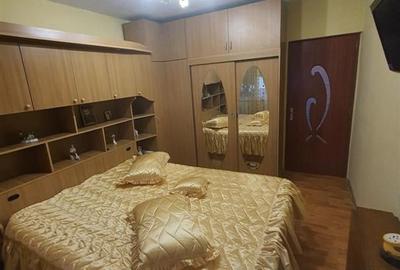 Apartament 3 Camere Semidecomandat Izvorul Crisului - 10