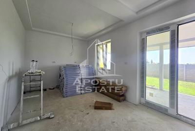 Jumatate de duplex pe parter cu 3 camere si 2 bai, Sag - 2