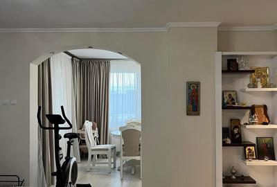 Casă individuală cu 7 camere cu Canalizare în Episcopia Bihorului - 7