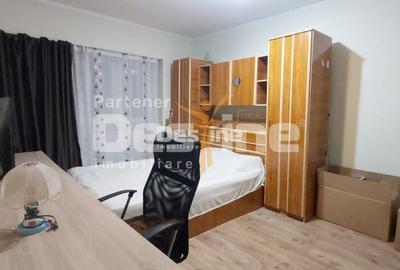 Apartament cu 3 camere decomandat, mobilat în Dacia - 3