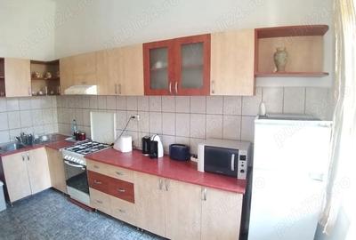 Casă cu Teren 540 Mp în Central - 7